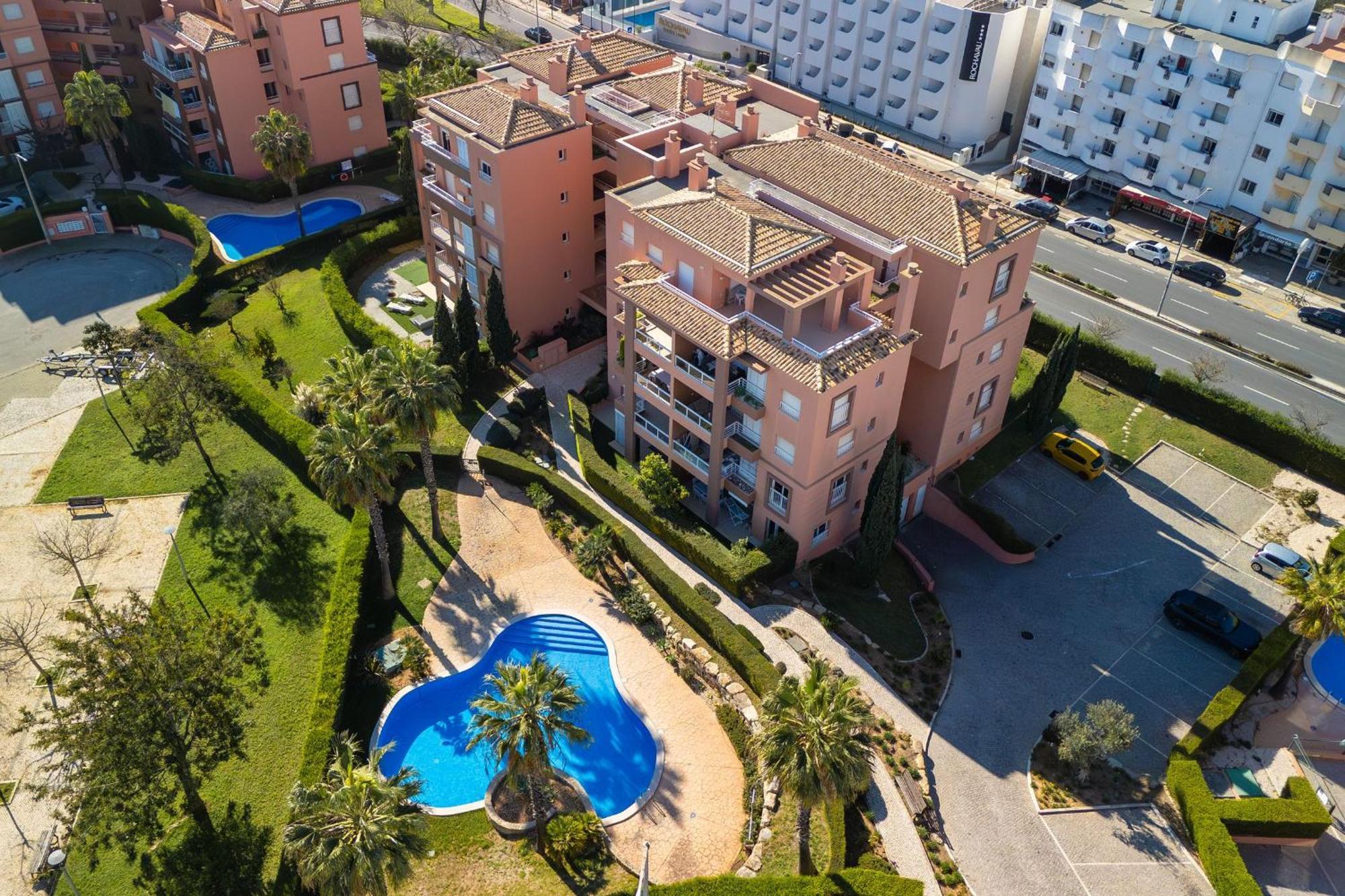Serene Ocean 1 Bdr Apartment With Patio By Lovelystay Портиман Екстериор снимка